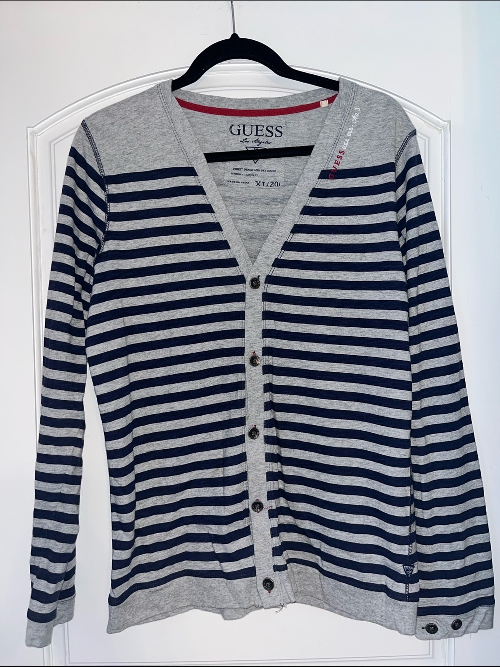 GUESS Men’s Gray and Navy Striped V‑Neck Cardigan